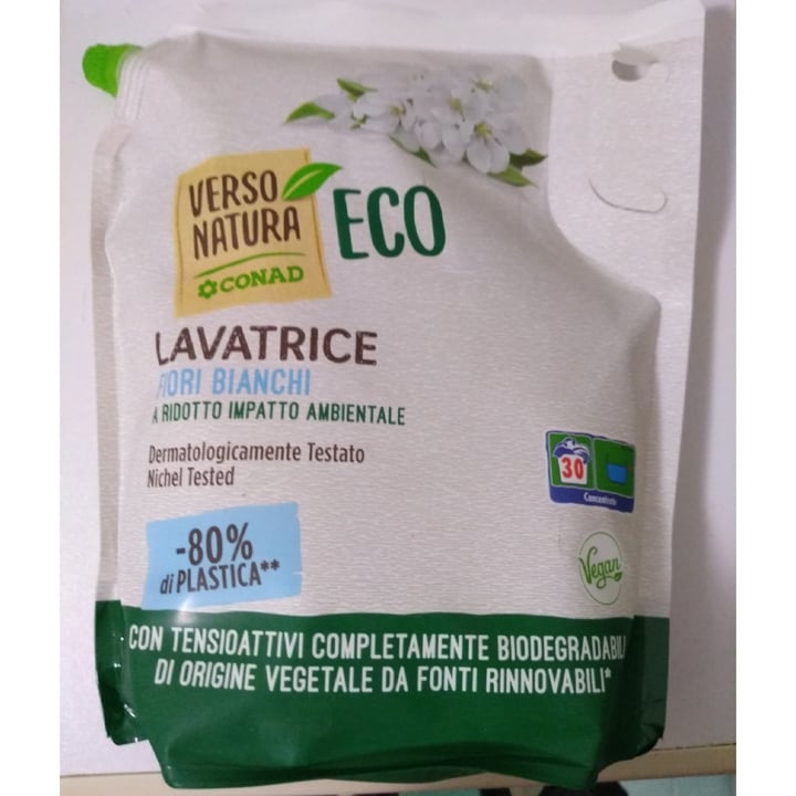 photo of Verso Natura Eco Conad Lavatrice Fiori Bianchi shared by @trizziveg on  11 Dec 2021 - review