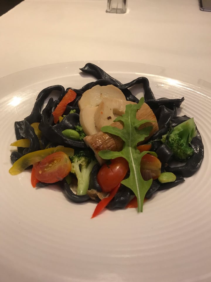 photo of SUFOOD Singapore Wild Mushroom Charcoal Tagliatelle shared by @peasfulpea on  10 Feb 2019 - review