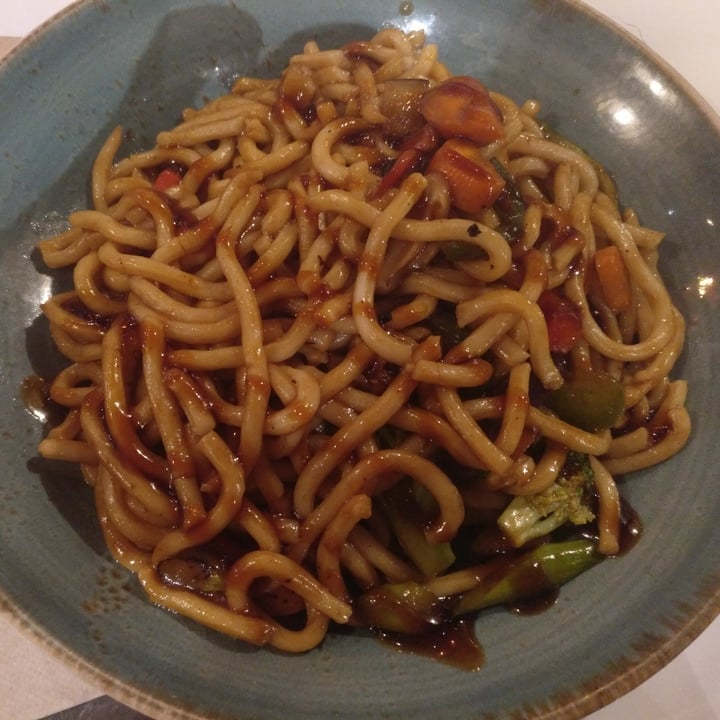 photo of UDON Torre Sevilla Veggie Yaki udon shared by @caralpo on  05 Jul 2021 - review