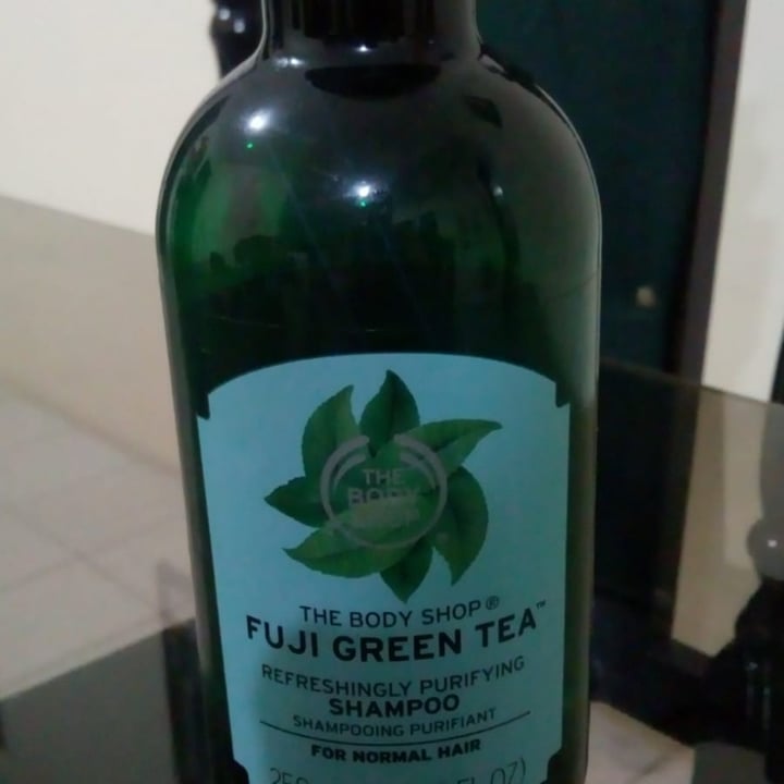 review photo of The Body Shop FUJI GREEN TEA SHAMPOO shared by @rotrevizani on 22 May 2022 - review