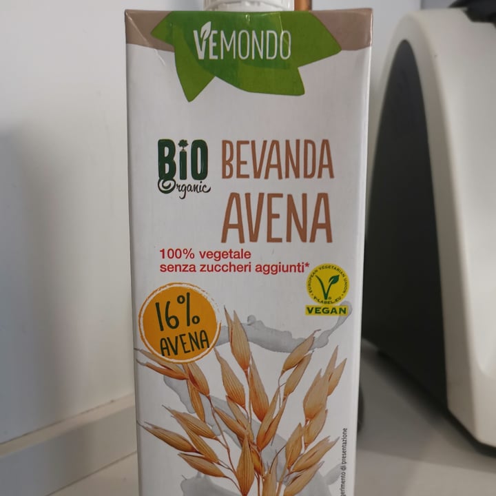 photo of Vemondo Bebida avena shared by @simonaerocco on  12 Apr 2022 - review