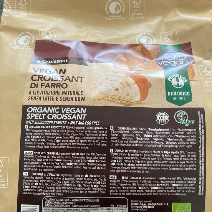 review photo of La Via Del Grano Vegan croissant Di farro shared by @chiaraaaaaaaaaaaaa on 27 Mar 2022 - review