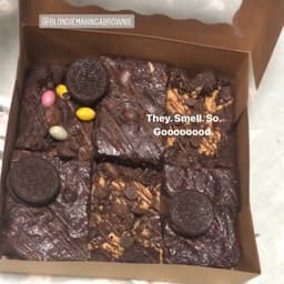 blondie making a brownie