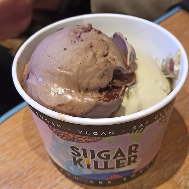 Photo of the dish “Snickers ice cream”