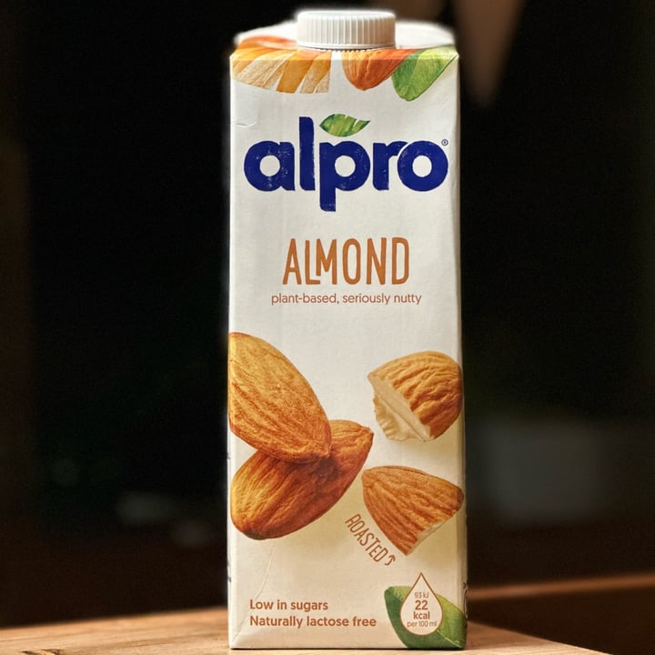 photo of Alpro Almond Milk shared by @vanille on  07 Dec 2022 - review