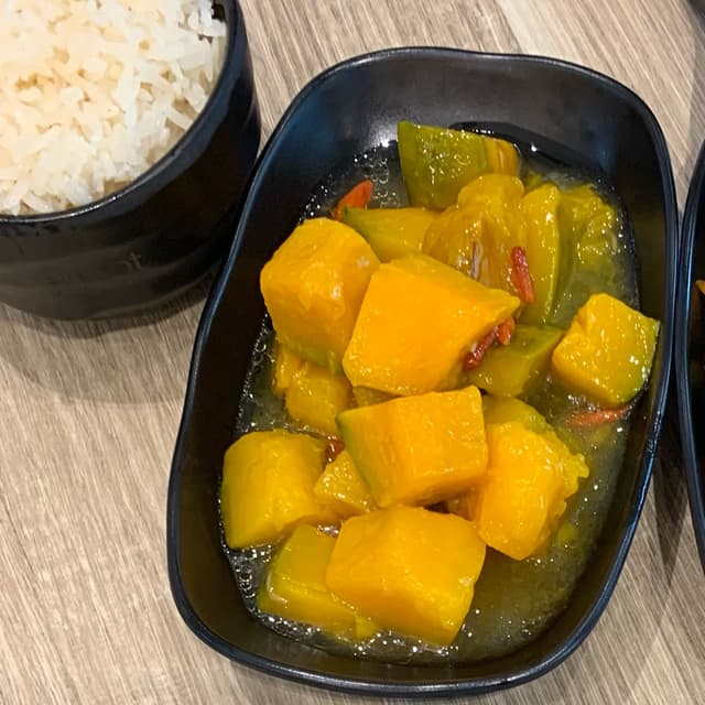 Foto del piatto “Braised Pumpkin W Goji Berries”