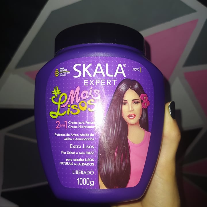 review photo of Skala Creme Para Pentear E Creme Hidratante Mais Lisos shared by @amandanepomuceno on 29 Jan 2022 - review