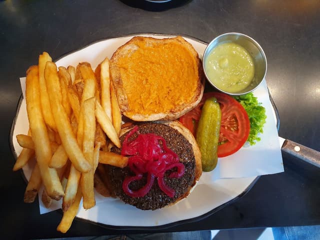 Foto del piatto “The Falafel Burger”
