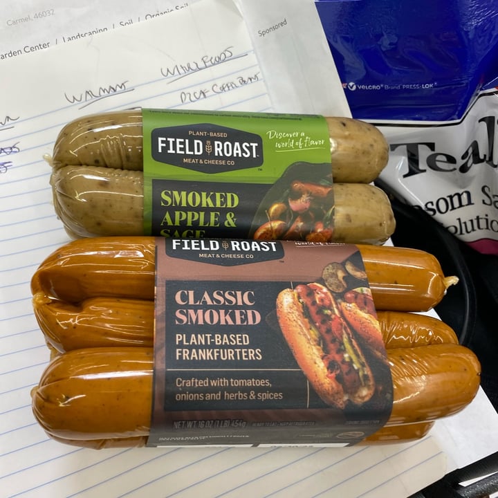 photo of Field Roast Field Roast Frankfurters shared by @isogrrrl on  10 May 2022 - review