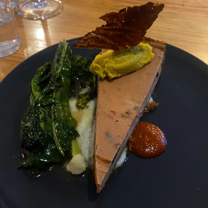 photo of The Food Temple Torta de Tofu shared by @ericadavide on  18 Apr 2022 - review