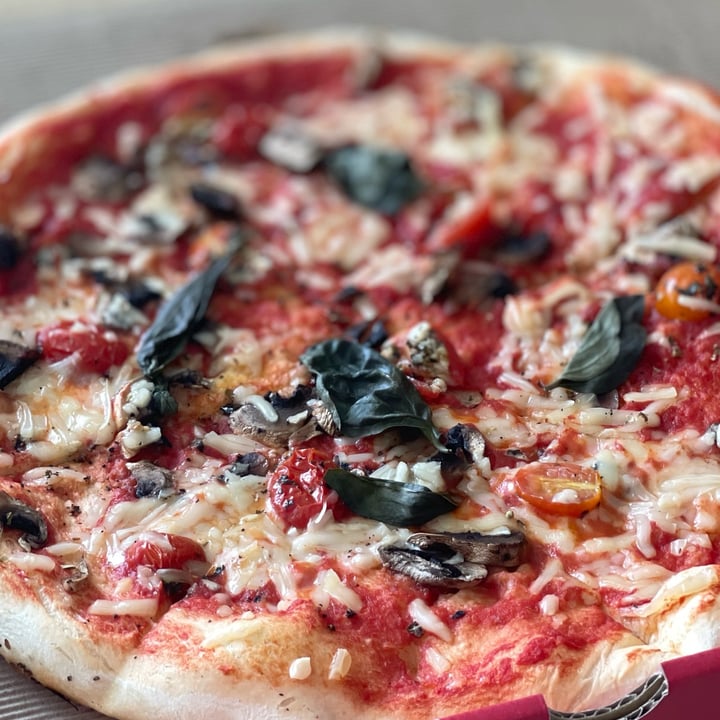 review photo of Deliveroo Editions Katong Vegan Pomodoro (Grande) shared by @ina-n on 05 Oct 2021 - review