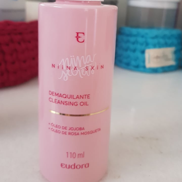photo of Eudora Cleansing oil shared by @gabibiagioni on  20 Apr 2022 - review