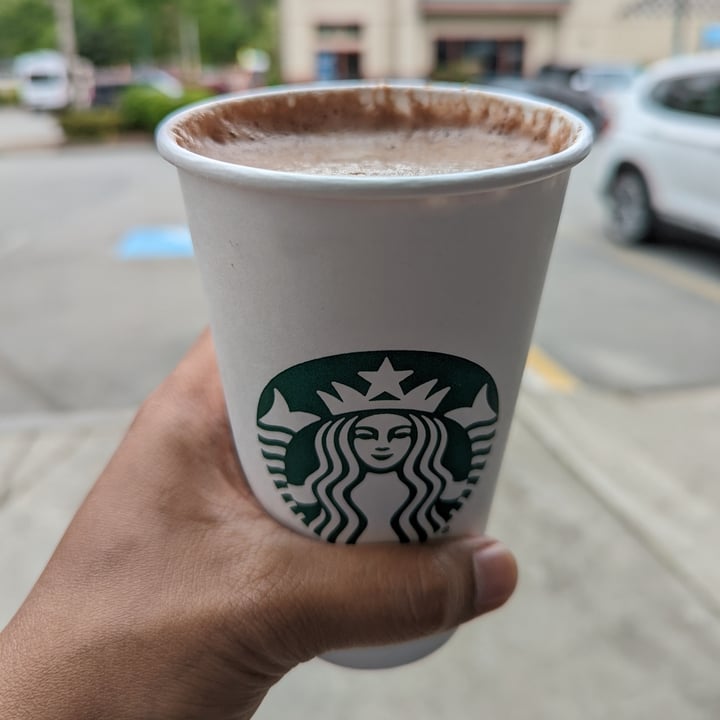 photo of Starbucks Classic Hot Chocolate shared by @raffymabanag on  30 Jun 2022 - review
