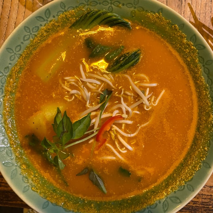 review photo of Manggis in Canggu Spicy Bakso Laksa shared by @chiaralof on 09 Sep 2022 - review