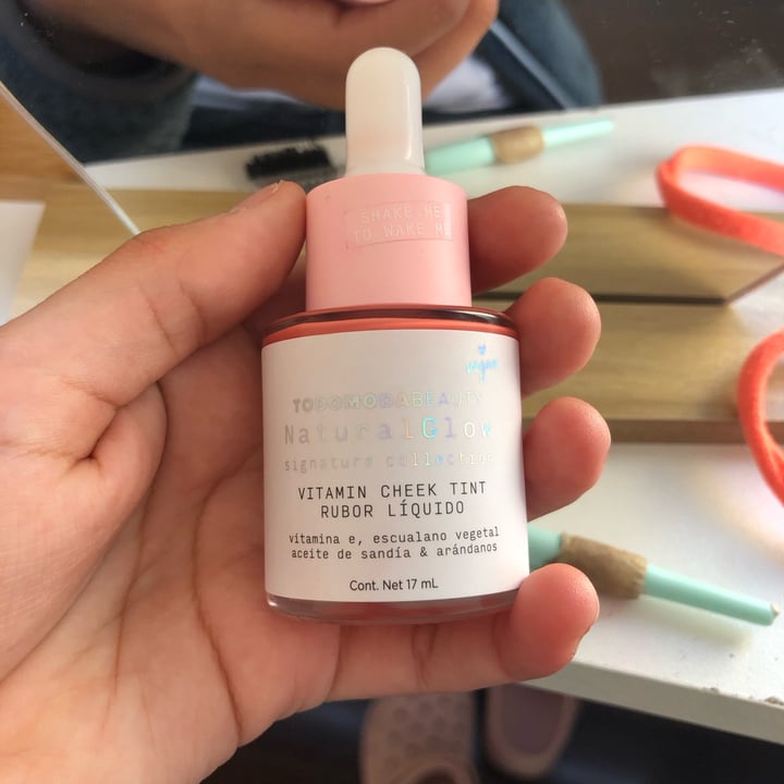 review photo of Todomoda Beauty Rubor líquido natural glow signature collection shared by @antocajigal on 22 Sep 2022 - review