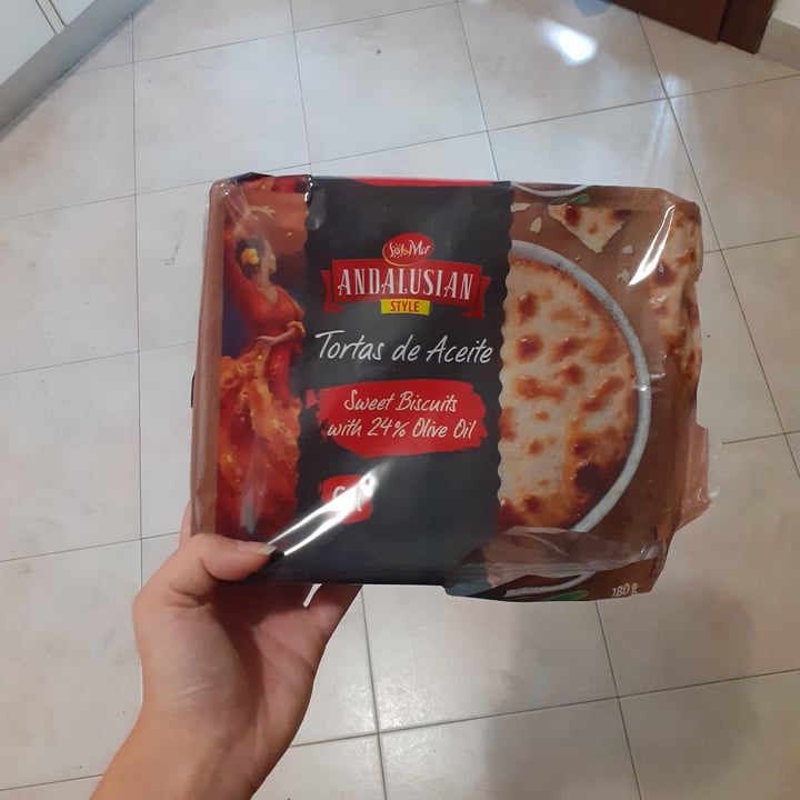 review photo of Sol & Mar tortas de aceite shared by @xlisistratax on 25 Jun 2022 - review