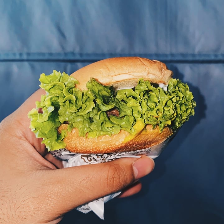 photo of VeganBurg Singapore Mustang Relish shared by @astxnto on  13 Dec 2020 - review