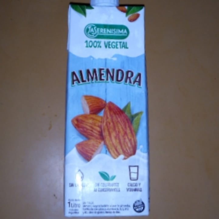 review photo of La Serenísima Leche de Almendras Vegetal shared by @venusenverbo on 01 Feb 2021 - review