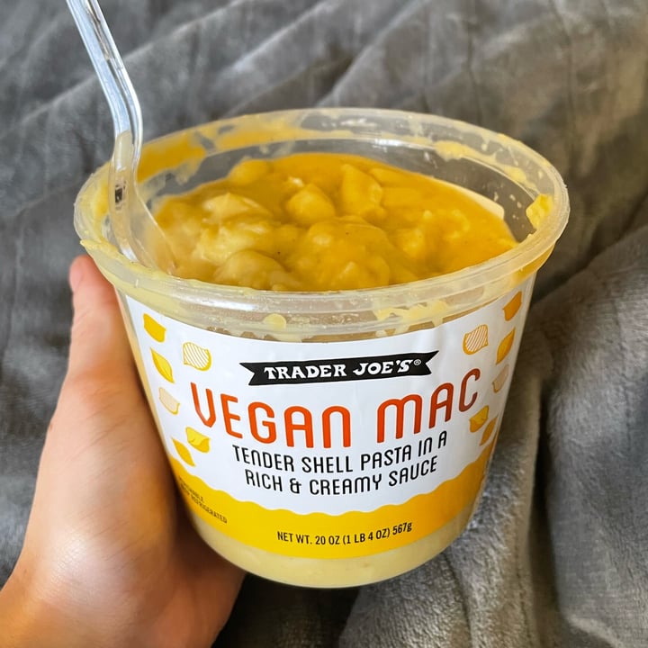 review photo of Trader Joe's Vegan Mac shared by @ashleymccallum on 19 Feb 2022 - review