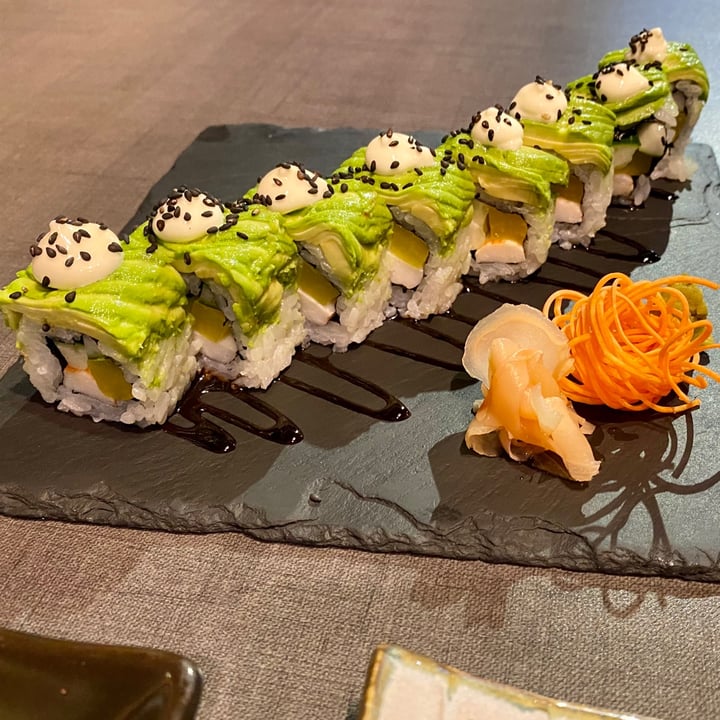 review photo of Herbivore Avocado Roll Maki shared by @thatsassymomo on 18 Feb 2021 - review