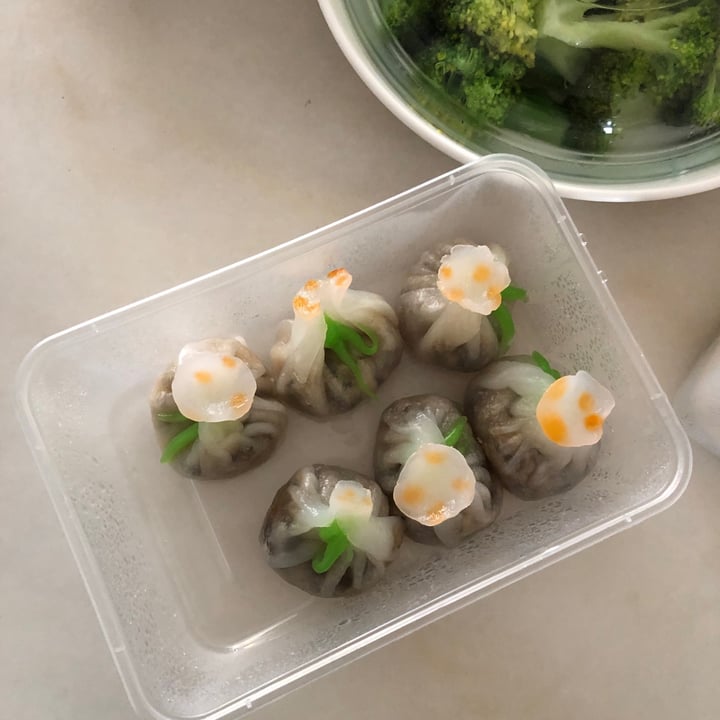photo of Lotus Vegetarian Restaurant Truffle Mixed Mushroom Dumplings shared by @hiiamyulin on  03 Jun 2021 - review