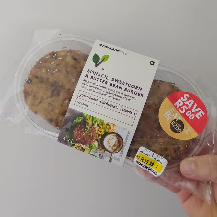 review photo of Woolworths Food Spinach, Sweetcorn & Butter Bean Burger shared by @anmarwilding on 10 Jan 2021 - review