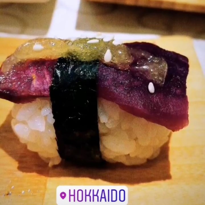 photo of Hokkaido Restaurante Japonés Sushi variado shared by @viofrutas on  02 Dec 2020 - review