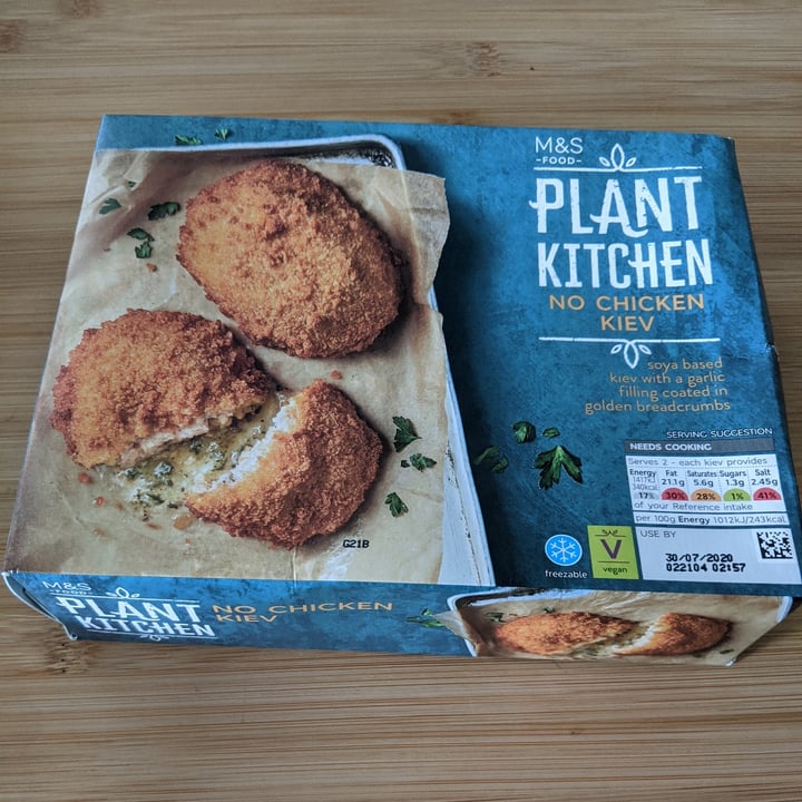 photo of Plant Kitchen (M&S) No chicken kiev shared by @noemig on  29 Jul 2020 - review