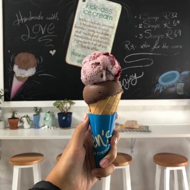 Photo of the dish “Vegan dark chocolate ice cream”