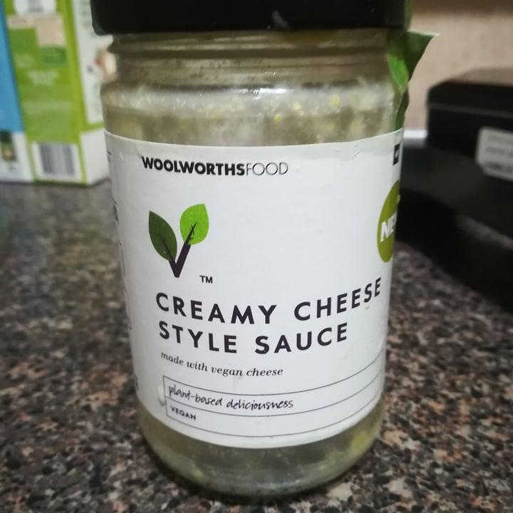 photo of Woolworths Food Creamy Cheese Style Sauce shared by @ang-ella on  26 Oct 2020 - review