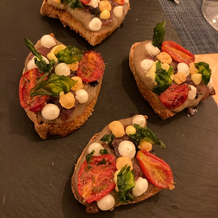 photo of Cavò Bistrot Bruschette shared by @dali87 on  06 Nov 2022 - review