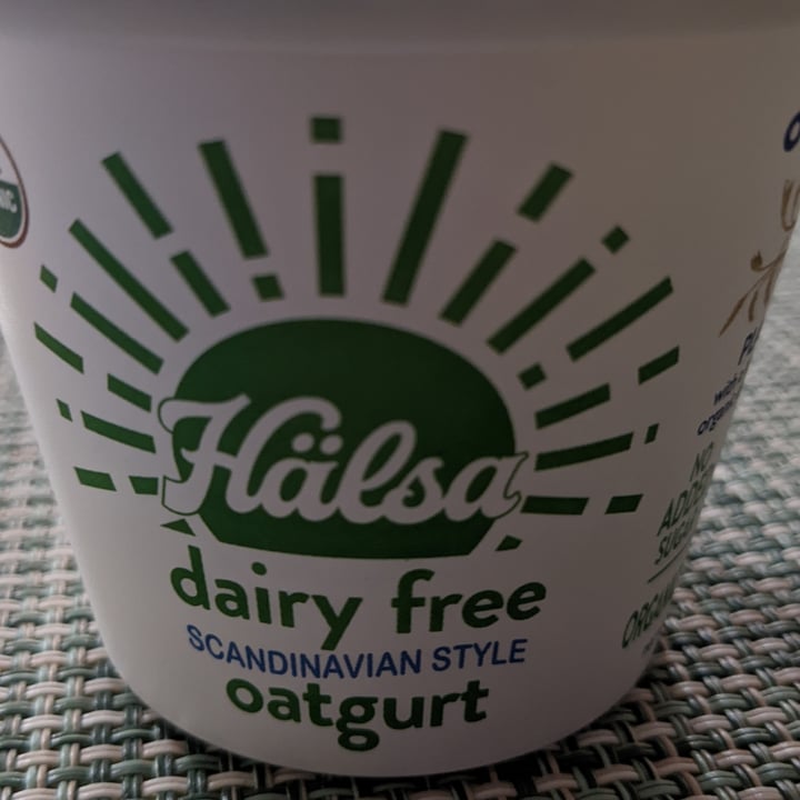 review photo of Halsa Organic unsweetened oatgurt individual size shared by @ireros on 15 Dec 2021 - review