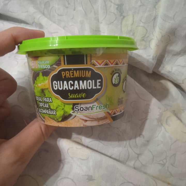 photo of Soanfresh guacamole premium suave shared by @espevegan on  15 Aug 2021 - review