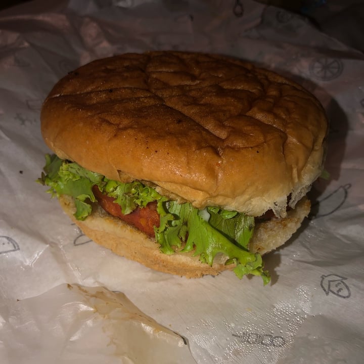 review photo of Santo de Casa Hambúrguer Fradinho shared by @milenarodrigues on 26 Dec 2021 - review