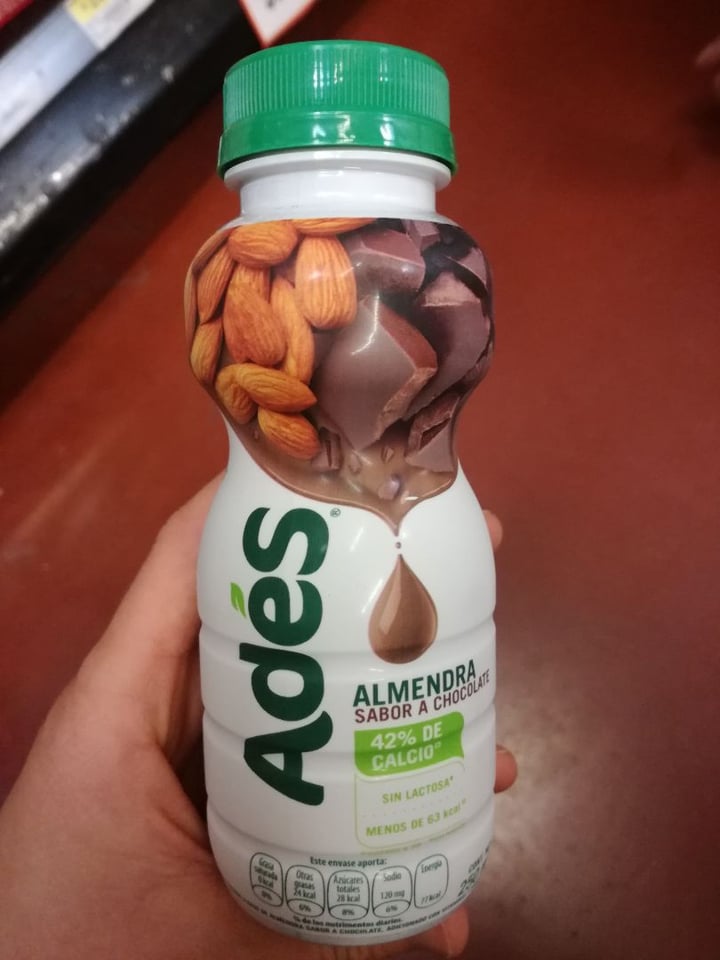 photo of Ades Leche de Coco sabor Chocolate 250 ml shared by @rebeca2124 on  01 Mar 2020 - review
