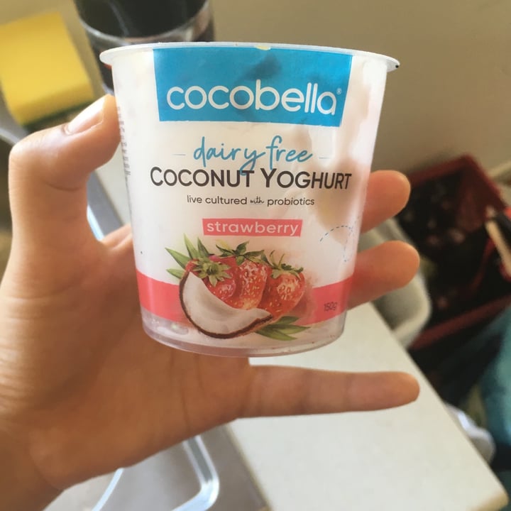 review photo of Cocobella Coconut yogurt - Strawberry shared by @ihaveabunny on 23 Jan 2021 - review