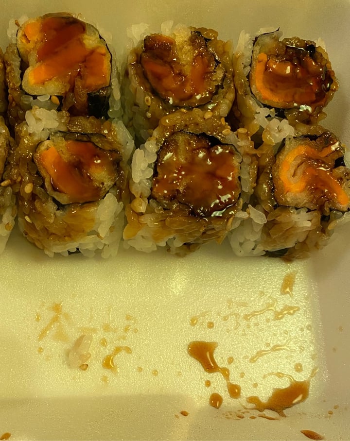 photo of Sushi Village 280 Sweet potato Roll shared by @mellshoe on  08 May 2020 - review