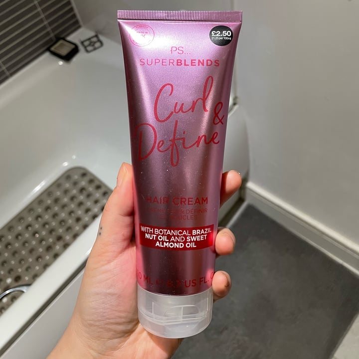 photo of Primark Beauty hair cream shared by @lullast on  14 May 2022 - review