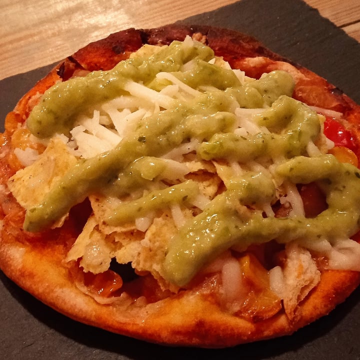 review photo of Pizzeria daSebas Pizza Padrísima shared by @neweh on 05 Dec 2020 - review