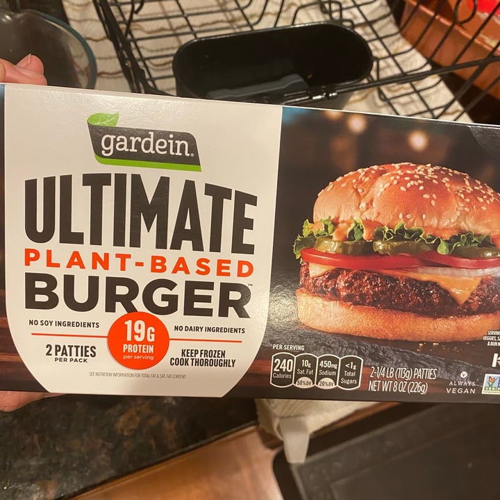 photo of Gardein Ultimate Plant-Based Burger shared by @easyonle on  05 Oct 2020 - review