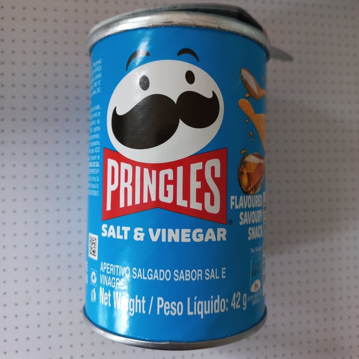 photo of Pringles Salt & Vinegar shared by @bl on  01 Nov 2021 - review
