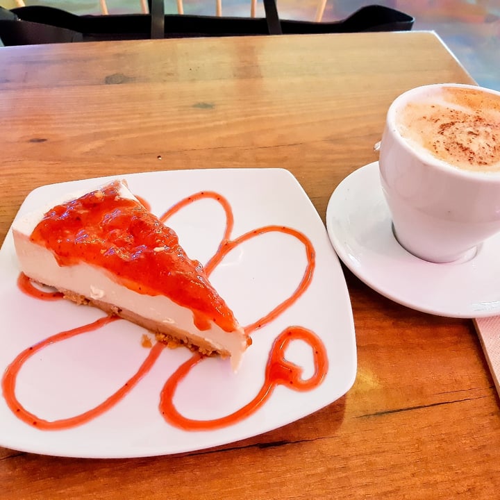photo of Freedom Cakes Cheesecake shared by @littleveganpanda on  18 Dec 2020 - review