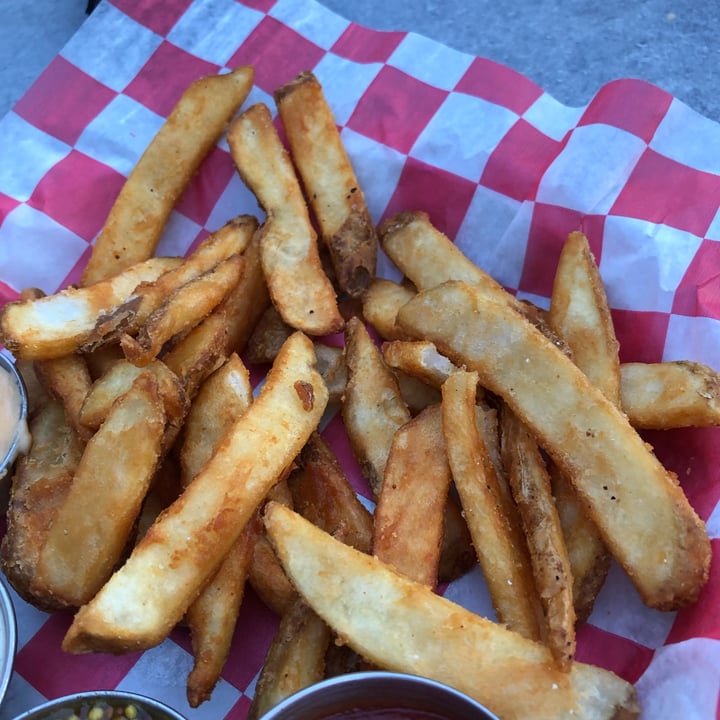 photo of Civilian Brewing Corps Brewpub french fries shared by @sanchray on  05 Sep 2022 - review