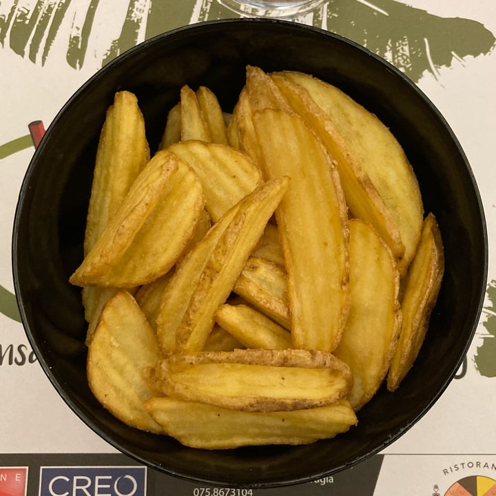 photo of Botanico Foligno Patate fritte con buccia shared by @simonescampoli on  02 Apr 2022 - review