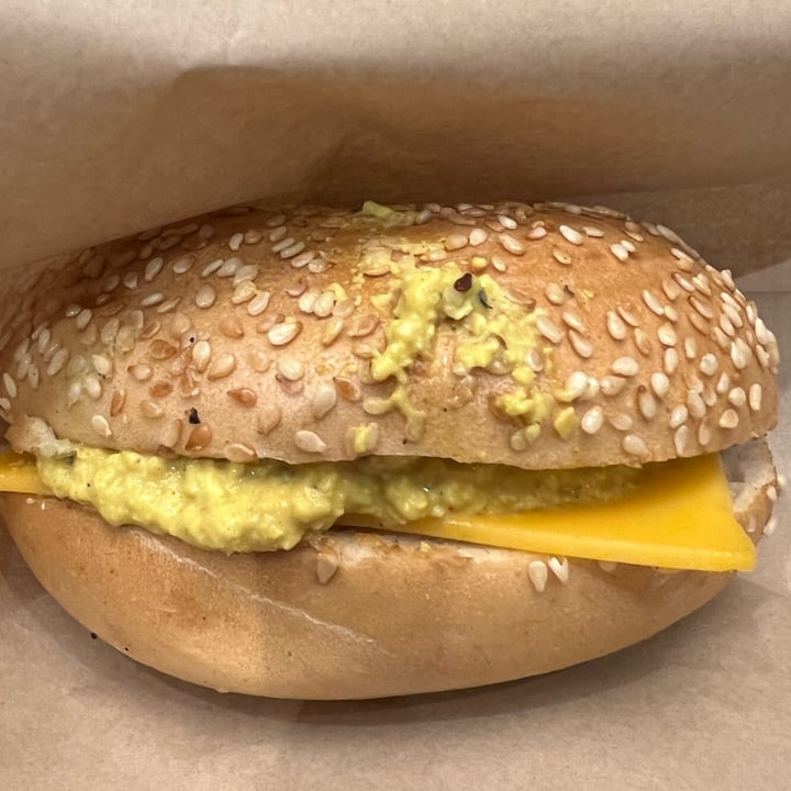 photo of ahimsa cafe Egg Mei You Bagel shared by @mparramon on  27 Aug 2022 - review