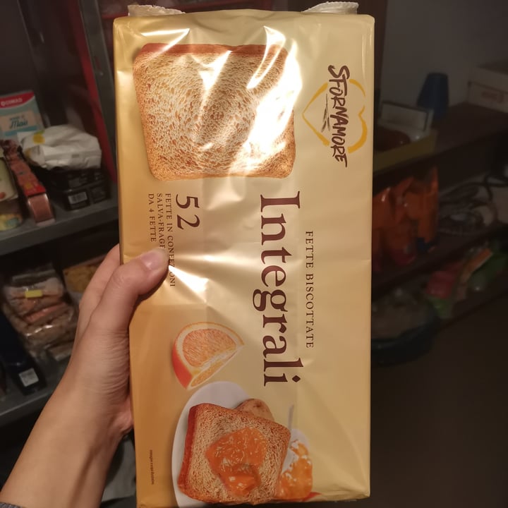 photo of Sfornamore Fette biscottate integrali shared by @giuliafranchi on  21 Mar 2022 - review