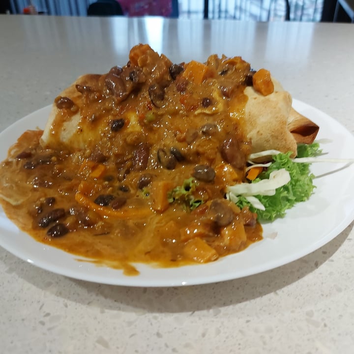 photo of Sala Kuala Lumpur Vegan Restaurant Chimichanga shared by @lucyvictoria92 on  16 Dec 2022 - review