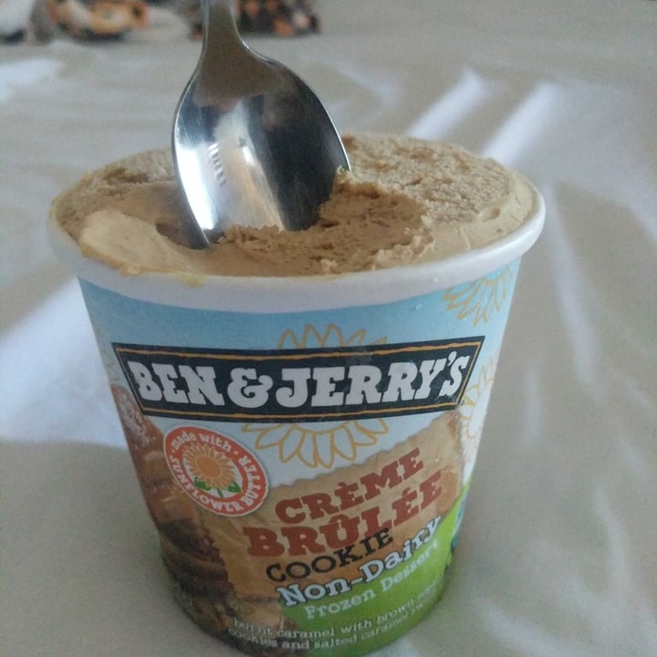 photo of Ben & Jerry's Crème Brûlée Cookie Non-Dairy Frozen Dessert shared by @plantbasednoob on  23 Jan 2021 - review