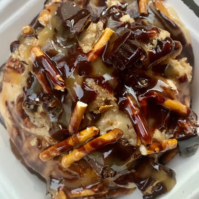 Cinnaholic