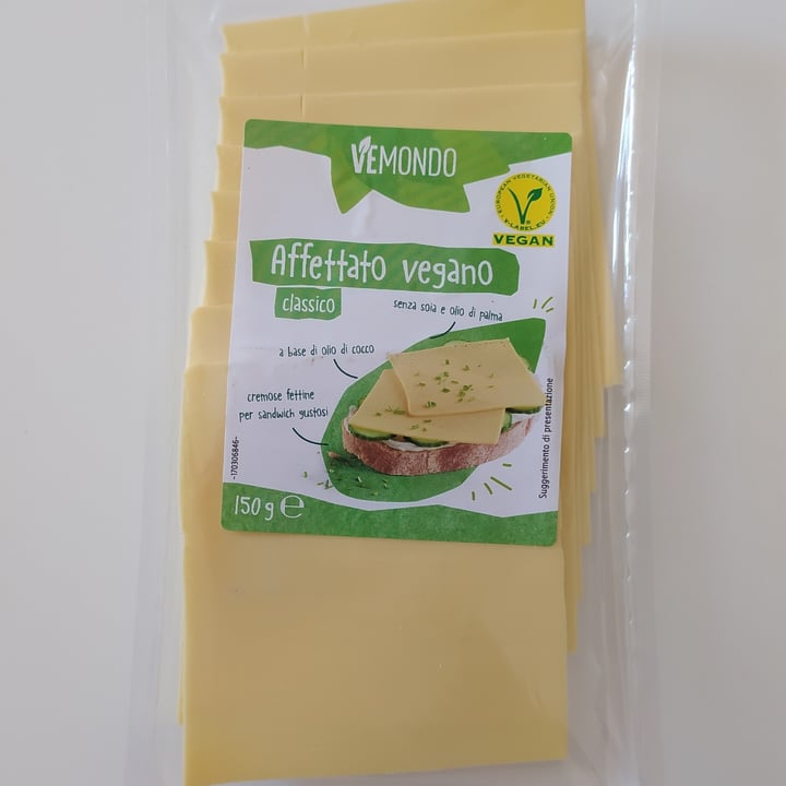 review photo of Vemondo Affettato Vegano Classico shared by @effeffe on 04 Jul 2022 - review
